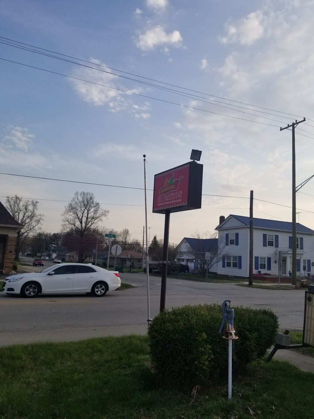 El Patron Mexican Restaurant | restaurant | 204 E Main St, Greentown, IN 46936, USA | 7654080267 OR +1 765-408-0267