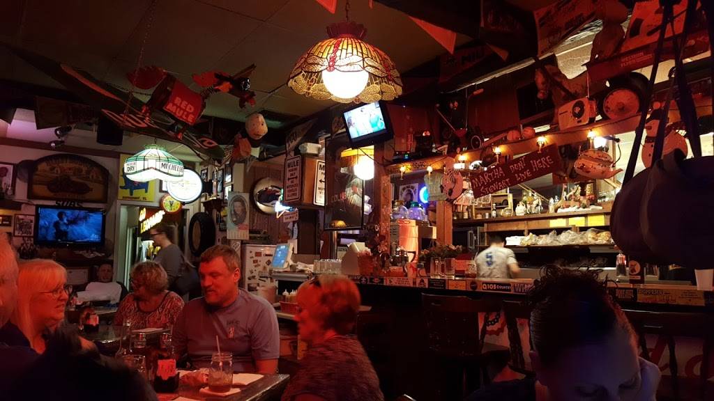 Red Mule Pub | restaurant | 1208 S Broad St, Brooksville, FL 34601, USA | 3527969650 OR +1 352-796-9650