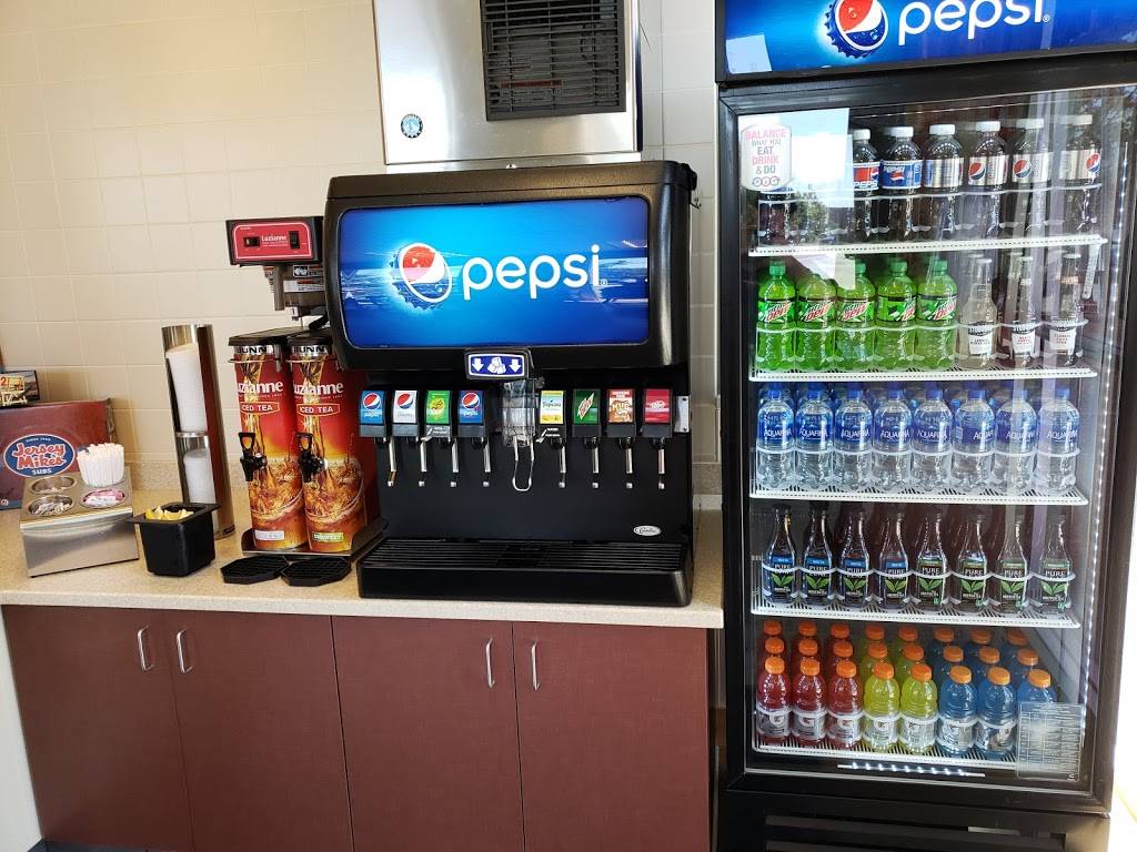 Jersey Mikes Subs | restaurant | 6845 Camino Arroyo Suite 60, Gilroy, CA 95020, USA | 4082167853 OR +1 408-216-7853