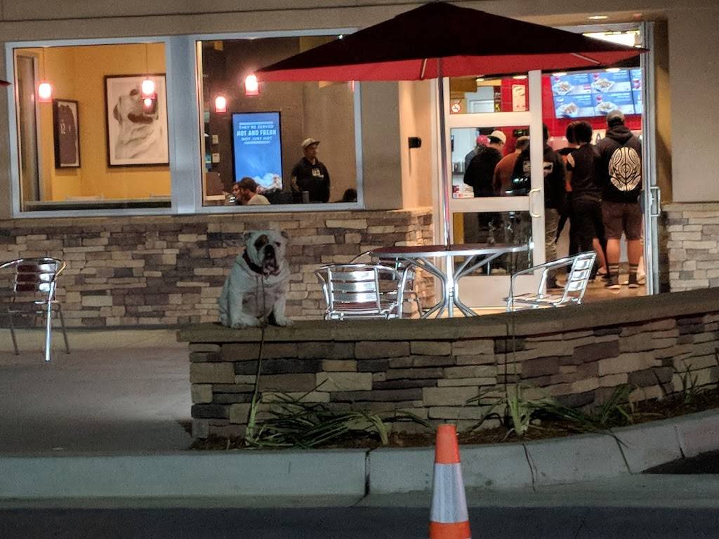 Raising Canes Chicken Fingers | meal takeaway | 8867 Cuyamaca St, Santee, CA 92071, USA | 6194490565 OR +1 619-449-0565