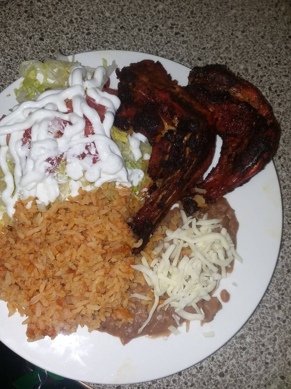 Reynitas Taqueria | restaurant | 4046 S Main St, Pembroke Township, IL 60958, USA | 3124147119 OR +1 312-414-7119