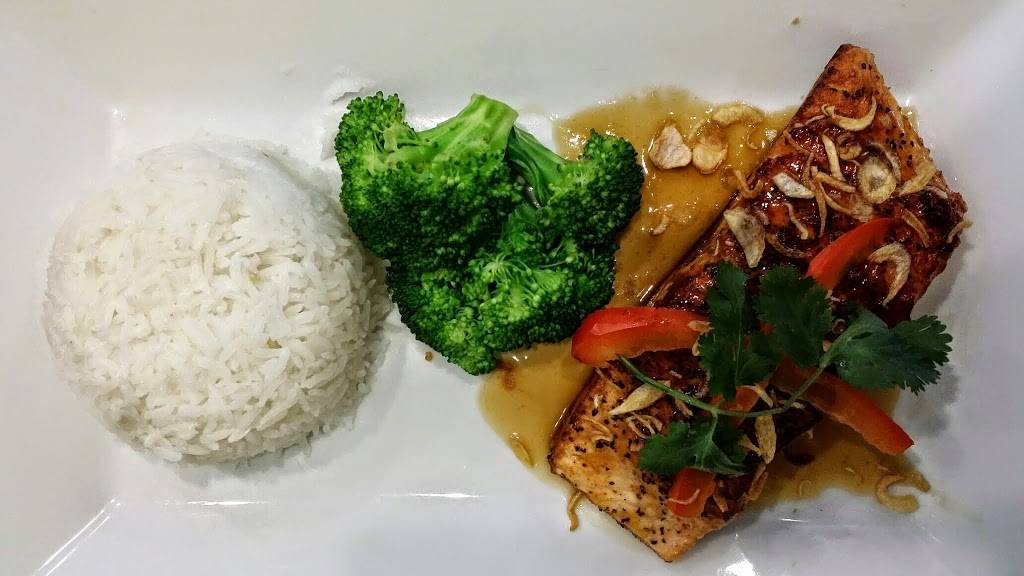 Pho TNT | restaurant | 1003 W Patrick St, Frederick, MD 21702, USA | 3017326938 OR +1 301-732-6938