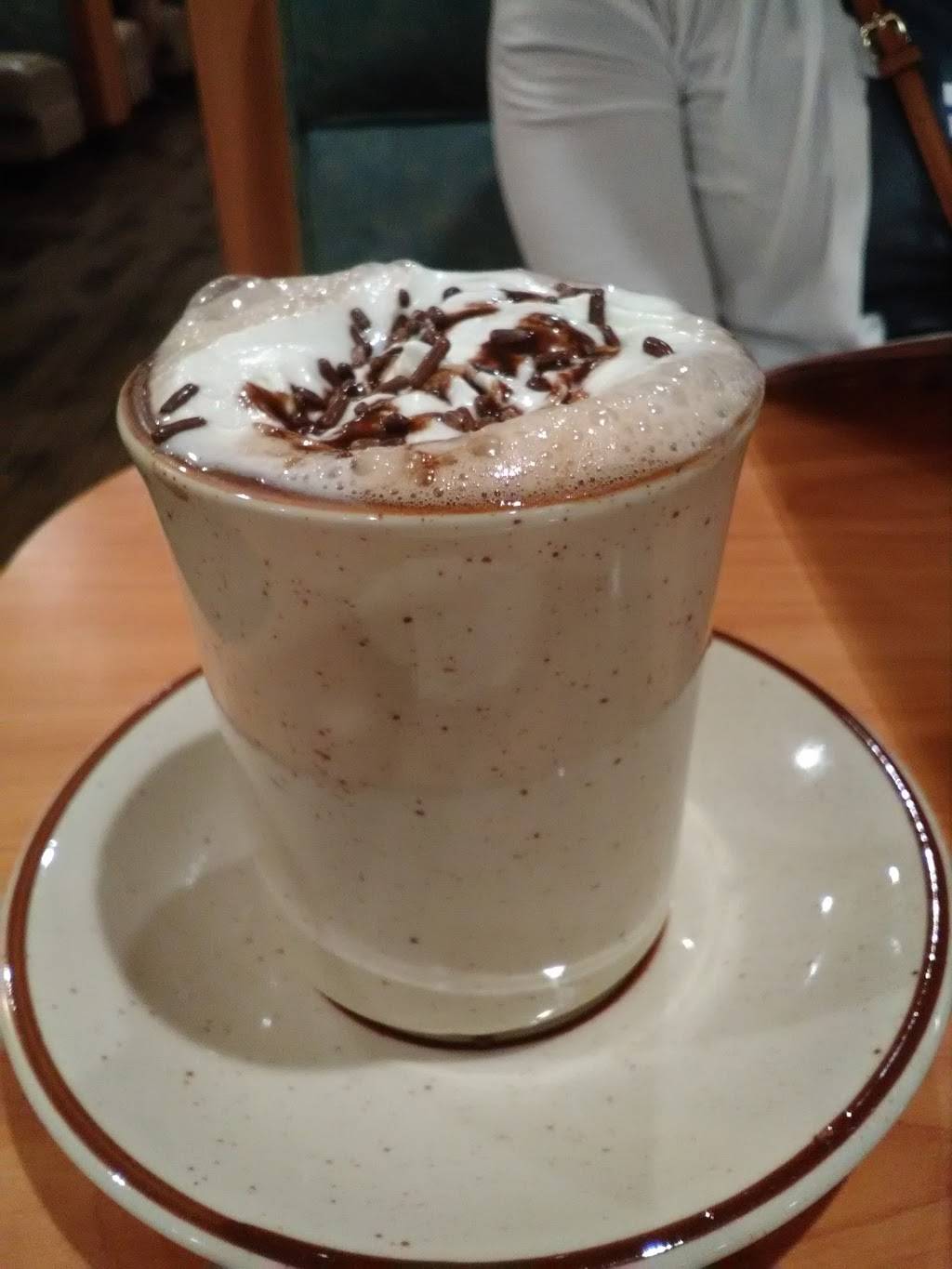 Village Inn | bakery | 1331 N Zaragoza Rd, El Paso, TX 79936, USA | 9155905058 OR +1 915-590-5058