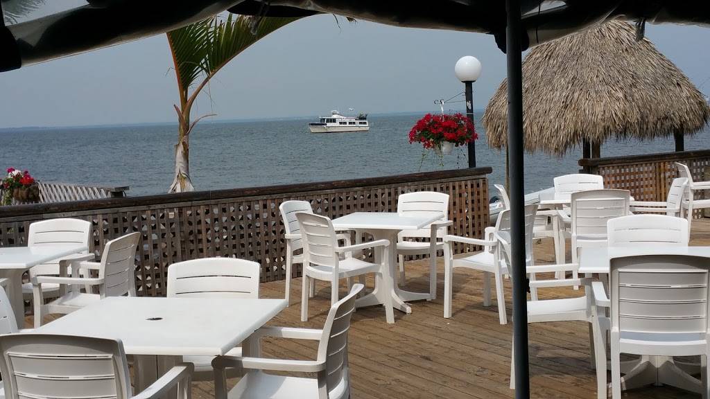 Kismet Inn | restaurant | 1 Oak St, Kismet, NY 11706, USA | 6315835592 OR +1 631-583-5592