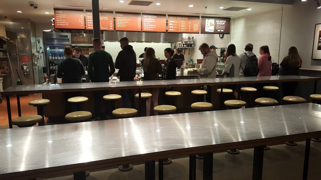 Chipotle Mexican Grill | restaurant | 1 W High St Ste 101, Oxford, OH 45056, USA | 5135236563 OR +1 513-523-6563