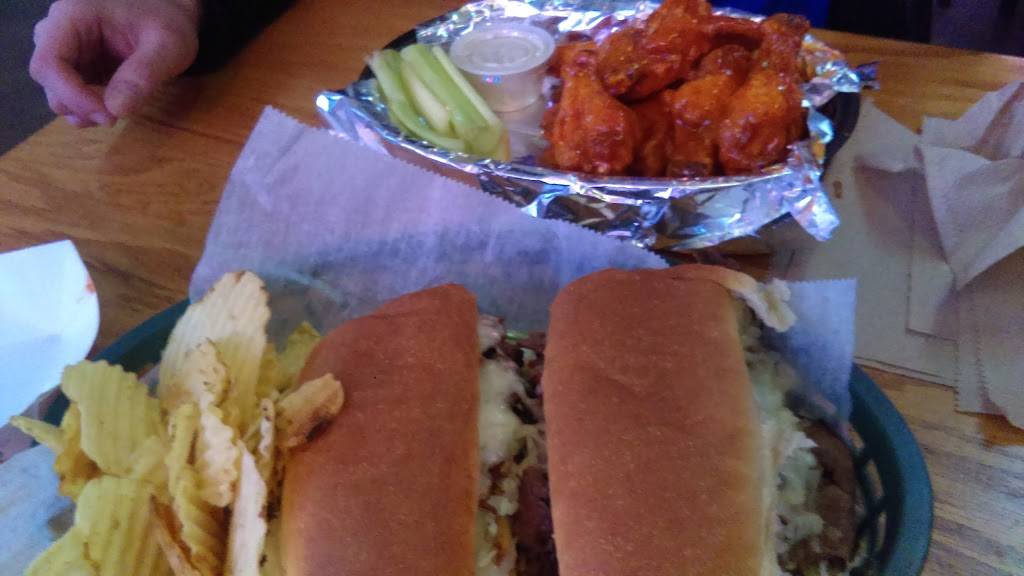 Vitos Avenue Pizzeria | restaurant | 236 Zimmerman St, North Tonawanda, NY 14120, USA | 7166932991 OR +1 716-693-2991