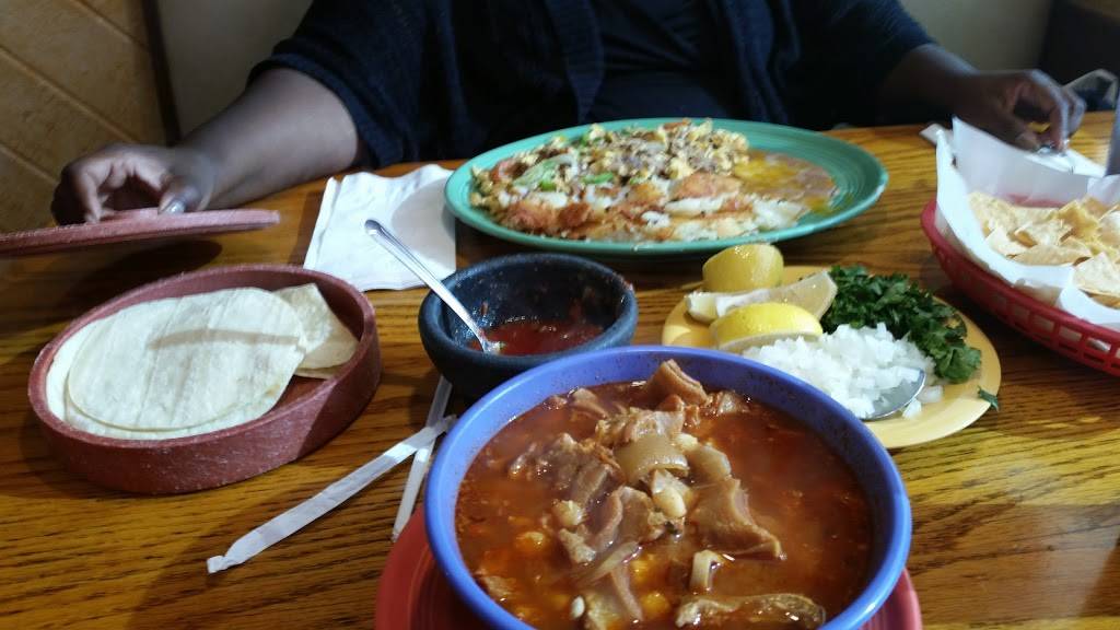 Rays Tepeyac | restaurant | 1055 N Azusa Ave, Covina, CA 91722, USA | 6269671200 OR +1 626-967-1200