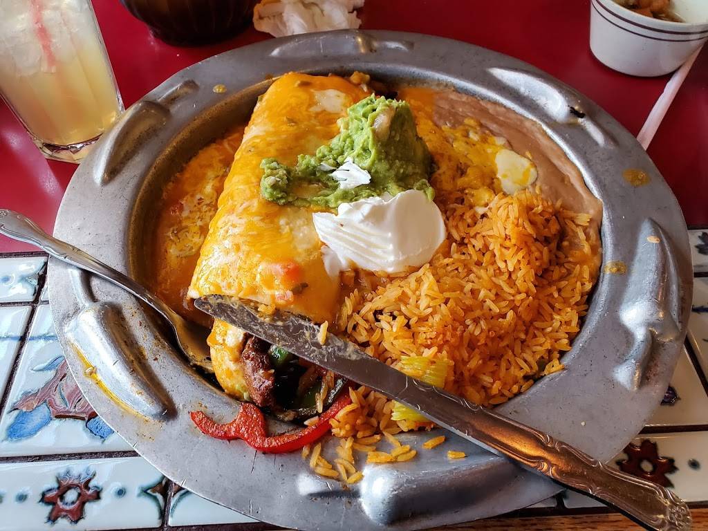 Casa Vallarta Mexican Restaurant & Tequila Bar | restaurant | 4002 S Parker Rd, Aurora, CO 80014, USA | 3036174957 OR +1 303-617-4957