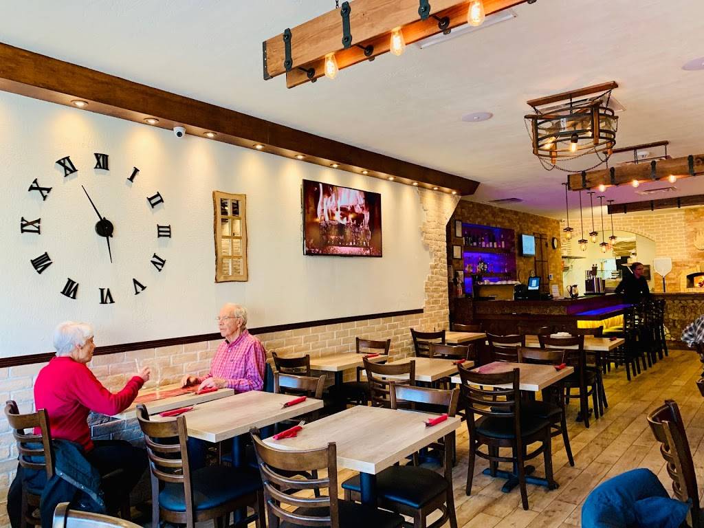 GATTO Wood Oven Pizza | restaurant | 2312 Bloor St W, Toronto, ON M6S 1P2, Canada | 4167629682 OR +1 416-762-9682