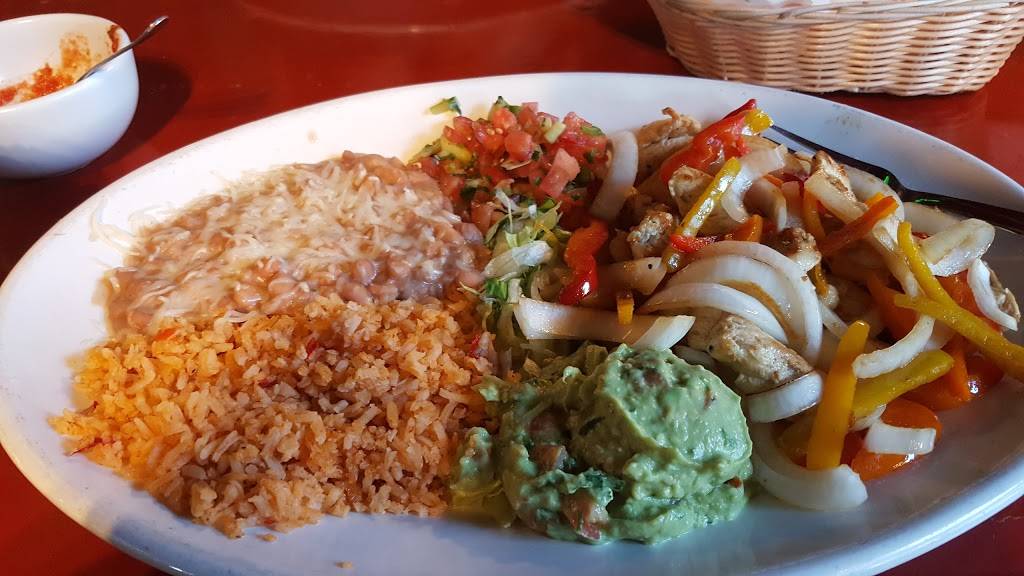 El Saguarito Mexican Food | restaurant | 804 S 6th Ave, Tucson, AZ 85701, USA | 5202971264 OR +1 520-297-1264