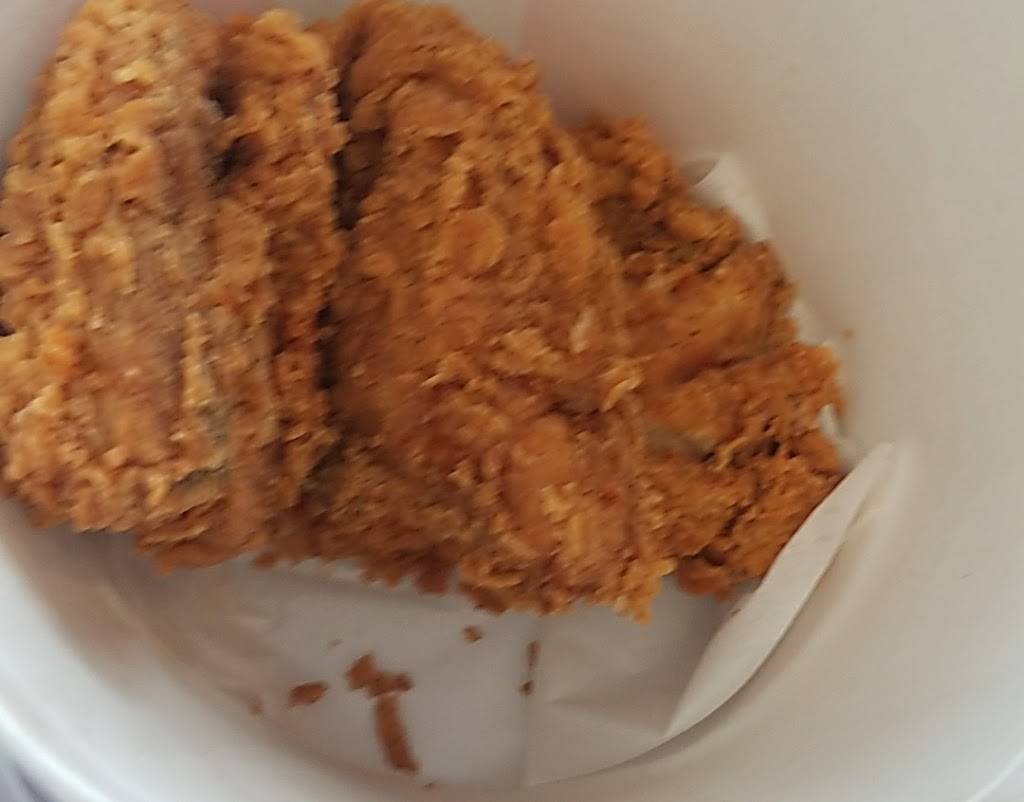 A&W Restaurant | restaurant | 900 US-12, Baraboo, WI 53913, USA | 6083560747 OR +1 608-356-0747