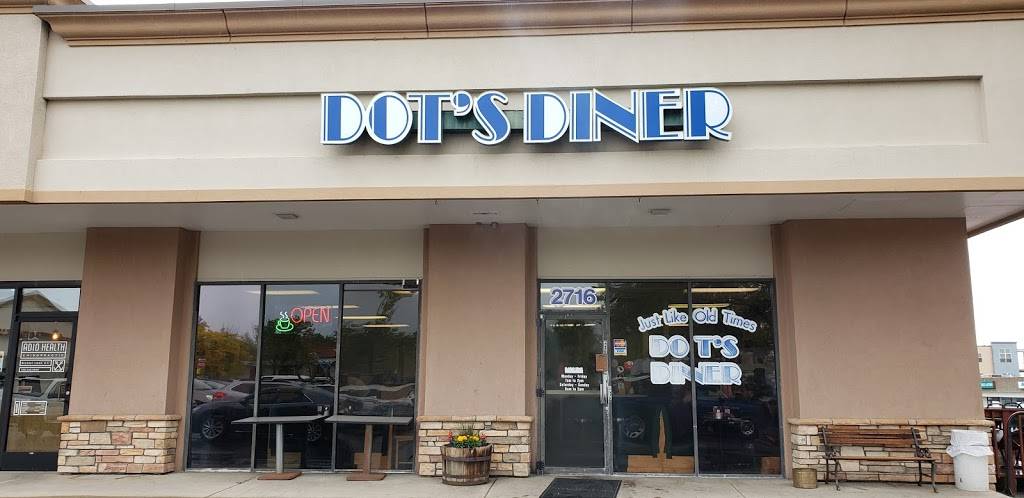 Dots Diner | restaurant | 2716 28th St, Boulder, CO 80301, USA | 3034491323 OR +1 303-449-1323