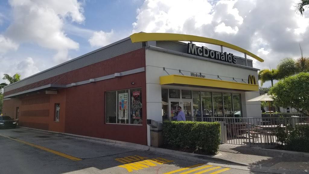 McDonalds | cafe | 15911 Sheridan St, Fort Lauderdale, FL 33331, USA | 9542526018 OR +1 954-252-6018