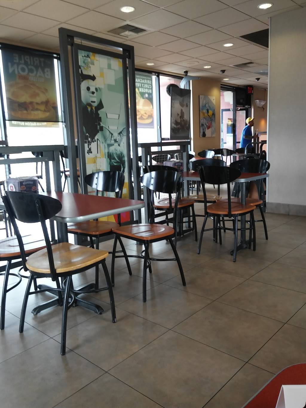 Jack in the Box | restaurant | 42250 Washington St, Indio, CA 92201, USA | 7607722658 OR +1 760-772-2658