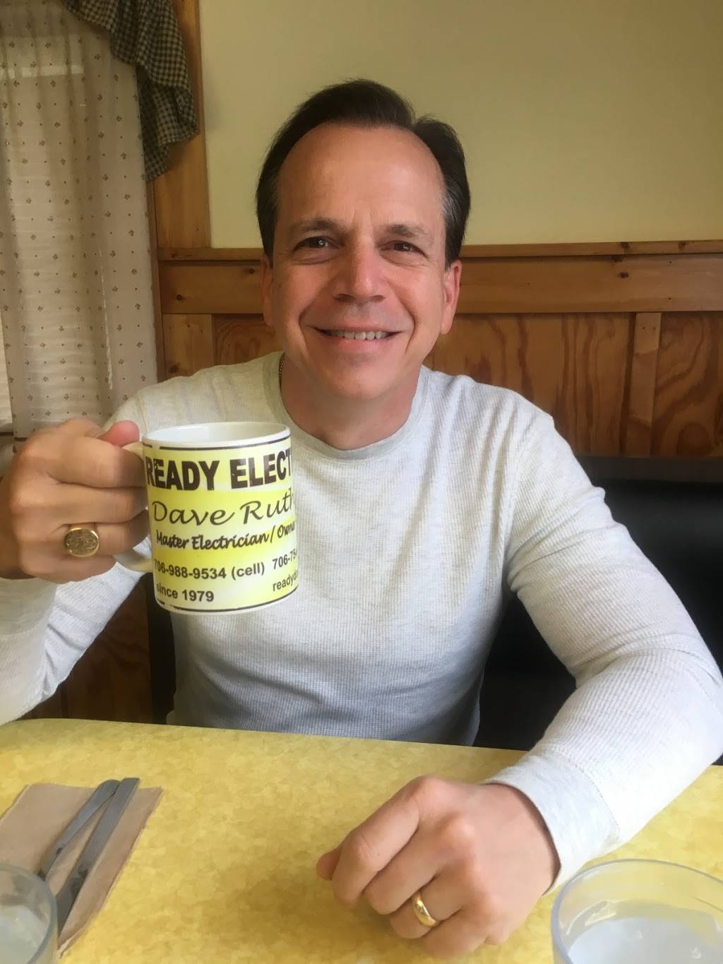 M Cs Kountry Kitchen | restaurant | 3662 Hollywood Hwy, Clarkesville, GA 30523, USA | 7067546598 OR +1 706-754-6598