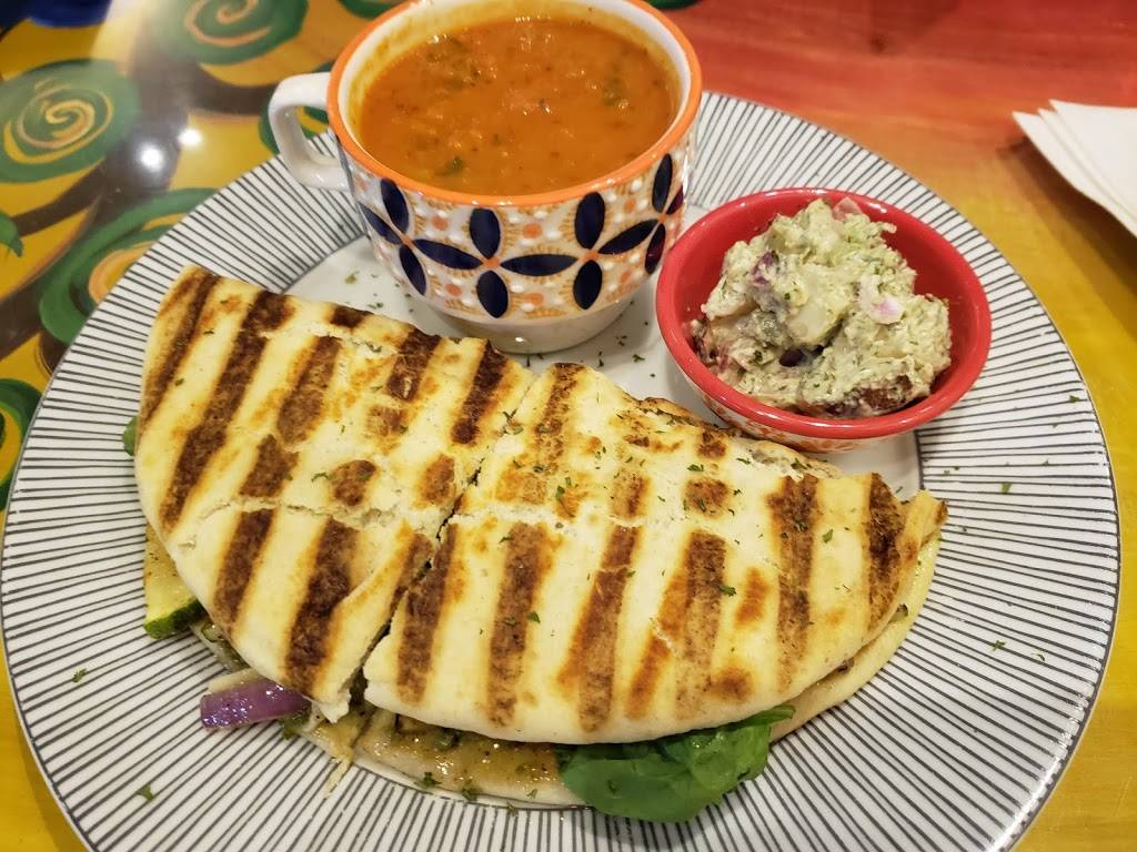 Community Cafe | cafe | 2444 Central Ave, St. Petersburg, FL 33712, USA | 7272226979 OR +1 727-222-6979