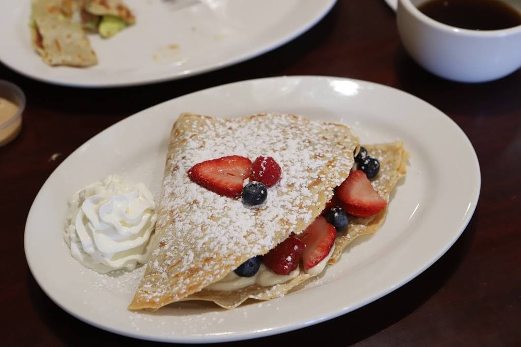 OhBella Gelato & Crepe Cafe | restaurant | 18585 Soledad Canyon Rd, Santa Clarita, CA 91351, USA | 6614249987 OR +1 661-424-9987