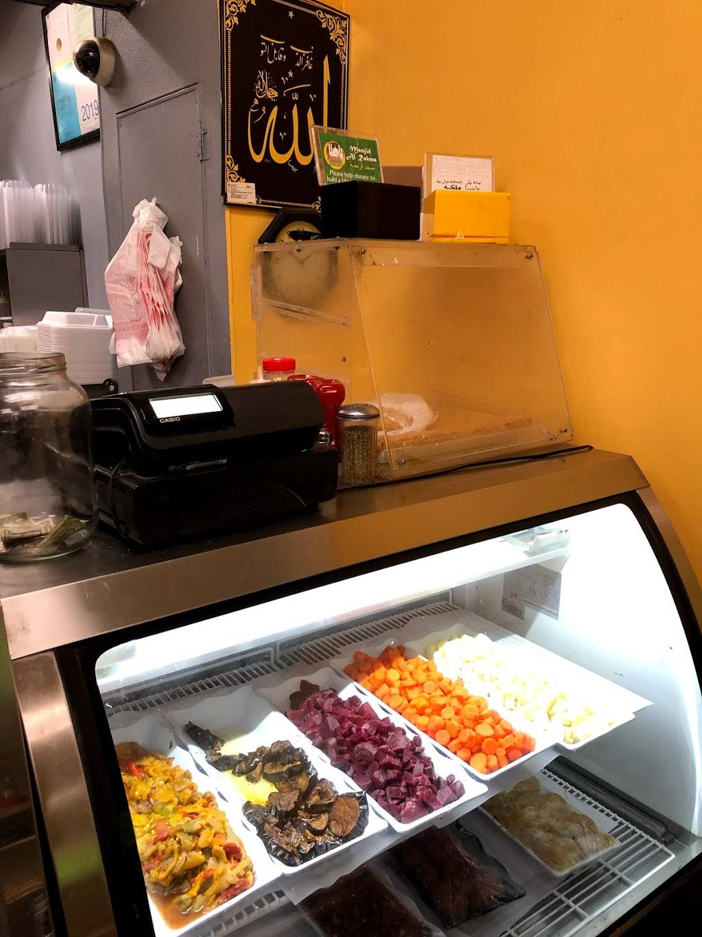 Garden Halal Meat | restaurant | 96 Blackstone St, Boston, MA 02109, USA | 6177230888 OR +1 617-723-0888