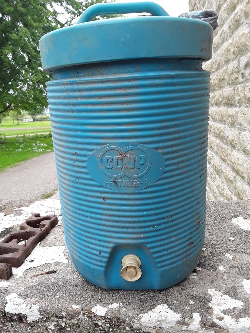 Hometown Cafe | restaurant | 204 W Front St, Syracuse, MO 65354, USA | 6602983307 OR +1 660-298-3307