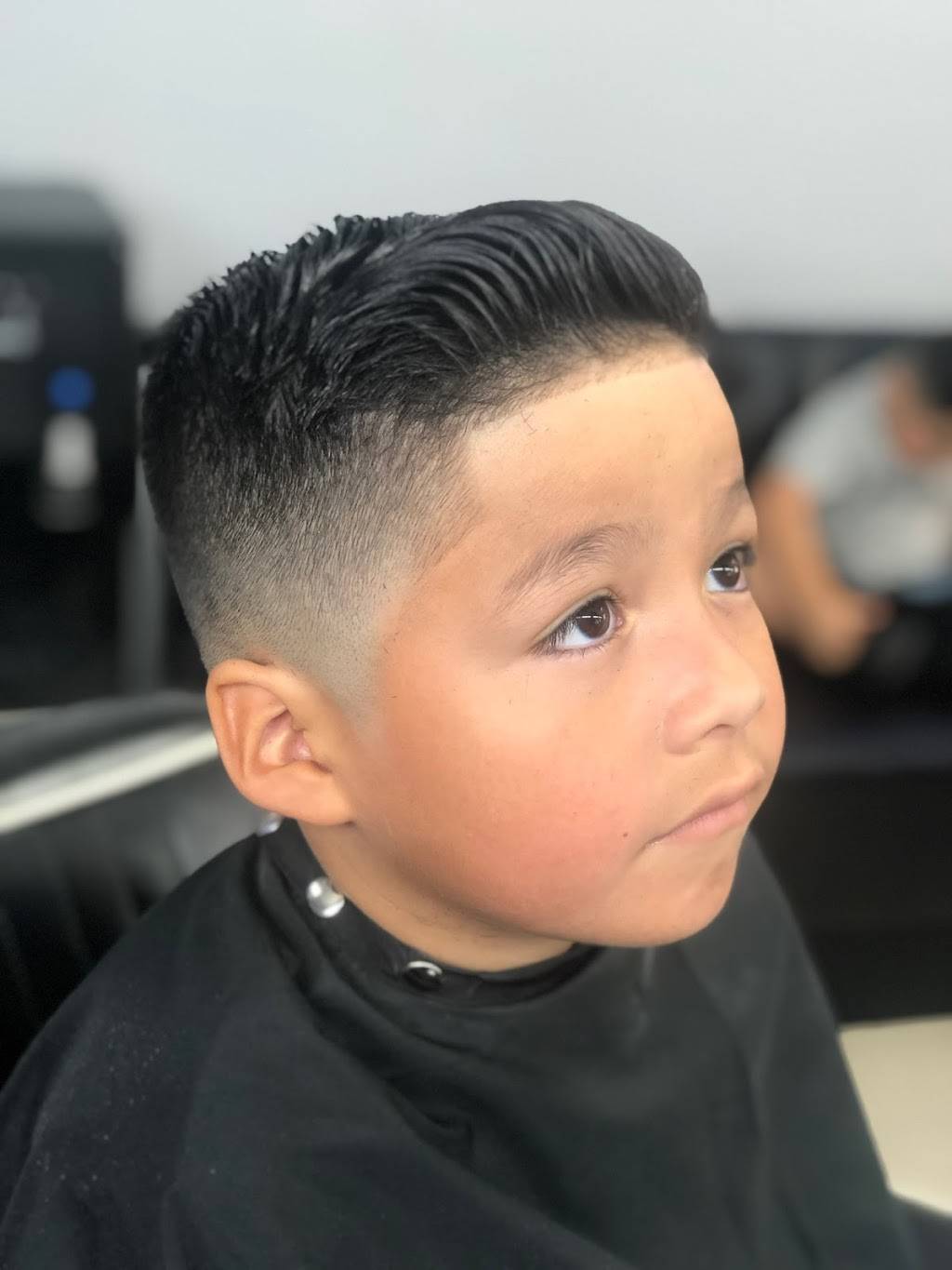 LA FAMILIA BARBERSHOP | restaurant | 9460 Arleta Ave, Arleta, CA 91331, USA | 8186607296 OR +1 818-660-7296