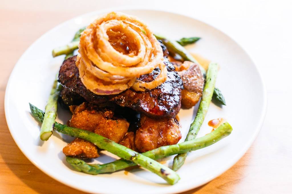 Harrys Alehouse | restaurant | 5737 Plank Rd, Fredericksburg, VA 22407, USA | 5405481500 OR +1 540-548-1500