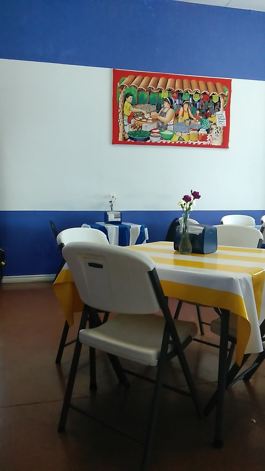 El Sombrero Azul | restaurant | 5420 Springfield Ave #105, Laredo, TX 78041, USA | 9565688583 OR +1 956-568-8583