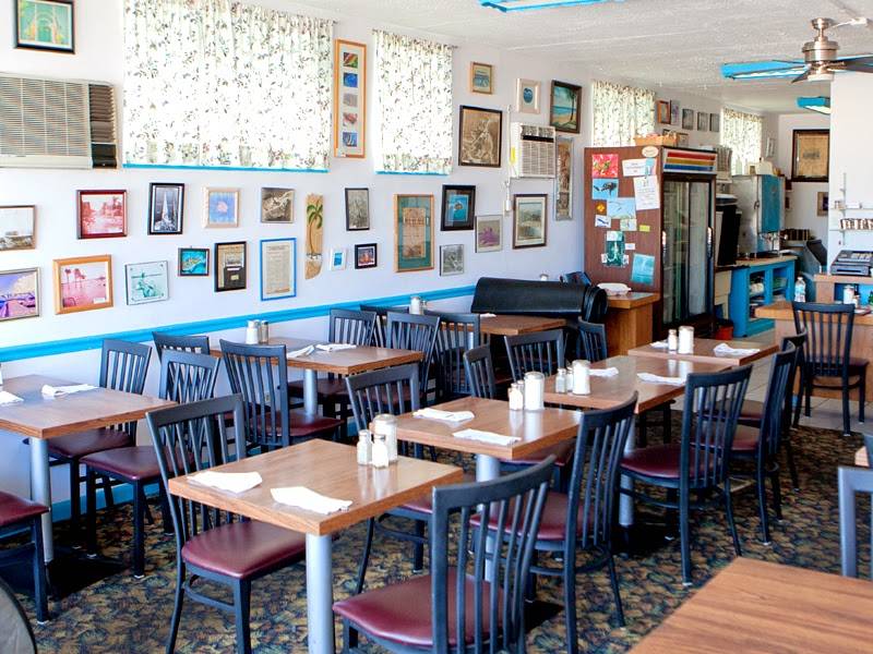 Stouts Restaurant | restaurant | 8349 Overseas Hwy, Marathon, FL 33050, USA | 3057436437 OR +1 305-743-6437