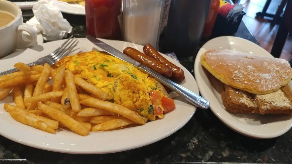 Blue Star | restaurant | 11 Corinth St, Roslindale, MA 02131, USA | 6173239638 OR +1 617-323-9638