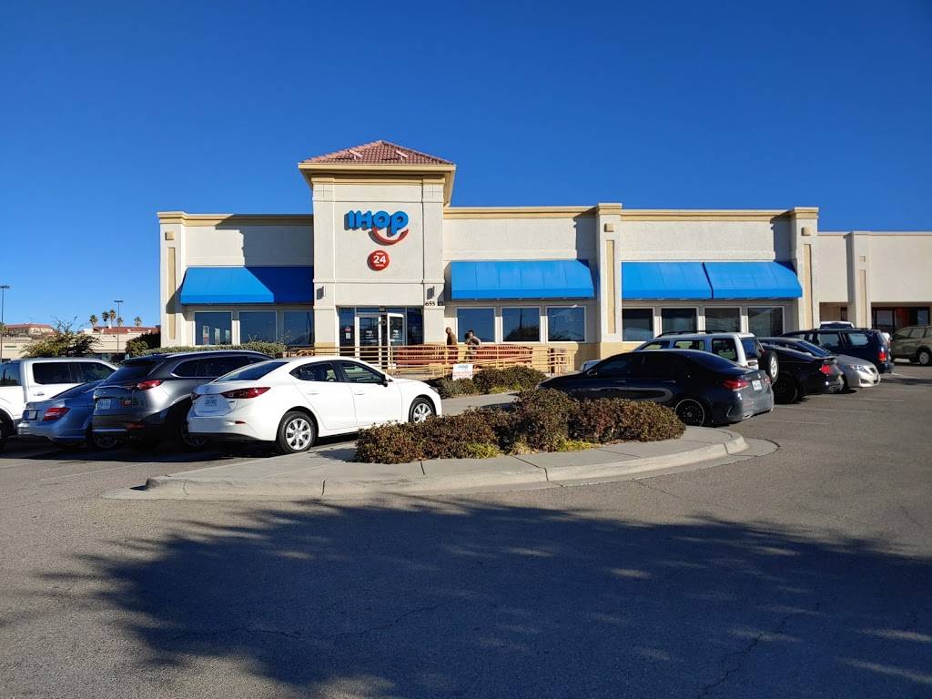IHOP | restaurant | 655 Sunland Park Dr, El Paso, TX 79912, USA | 9158451700 OR +1 915-845-1700