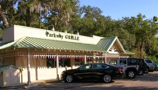 Parkway Grille | restaurant | 5517 S Fletcher Ave, Fernandina Beach, FL 32034, USA | 9042776614 OR +1 904-277-6614