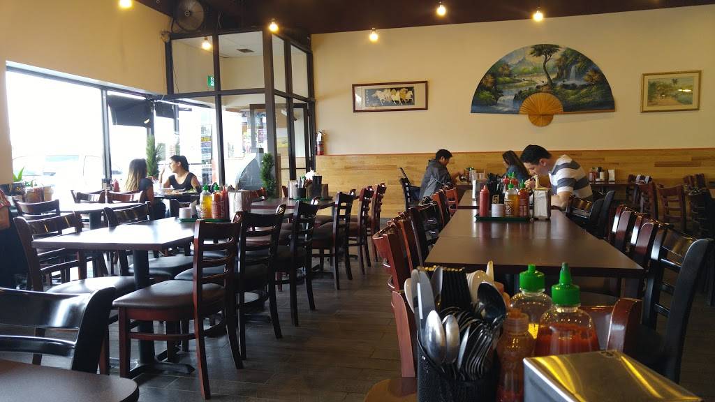 Pho Do Thi | restaurant | 25 Dundas St E, Mississauga, ON L5A 1V9, Canada | 9056159696 OR +1 905-615-9696