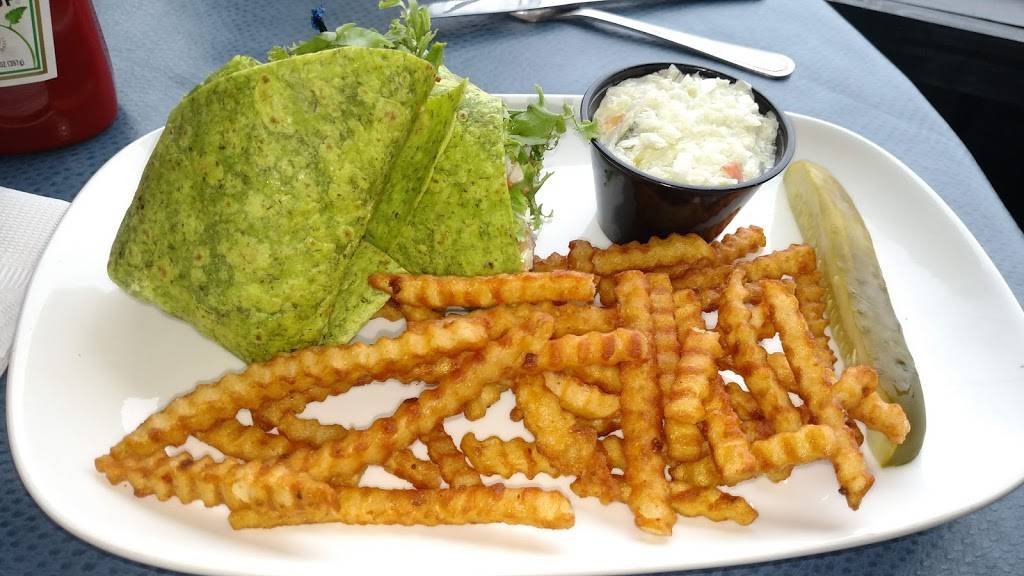 The Boathouse | restaurant | 305 W Park Ave, Minocqua, WI 54548, USA | 7153583999 OR +1 715-358-3999