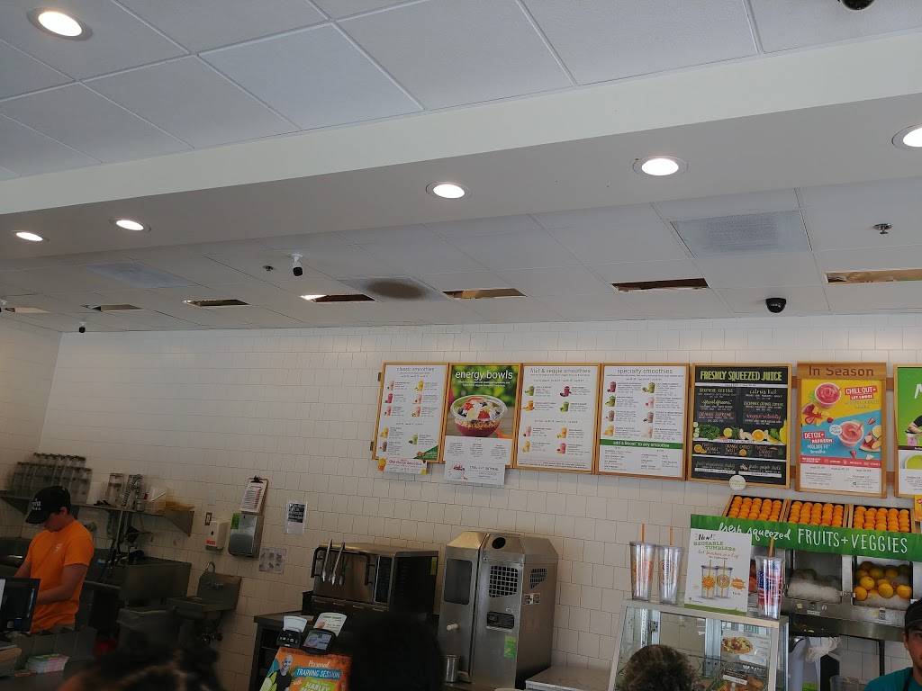 Jamba Juice Valencia Marketplace | restaurant | 25888 The Old Rd, Stevenson Ranch, CA 91381, USA | 6612223174 OR +1 661-222-3174