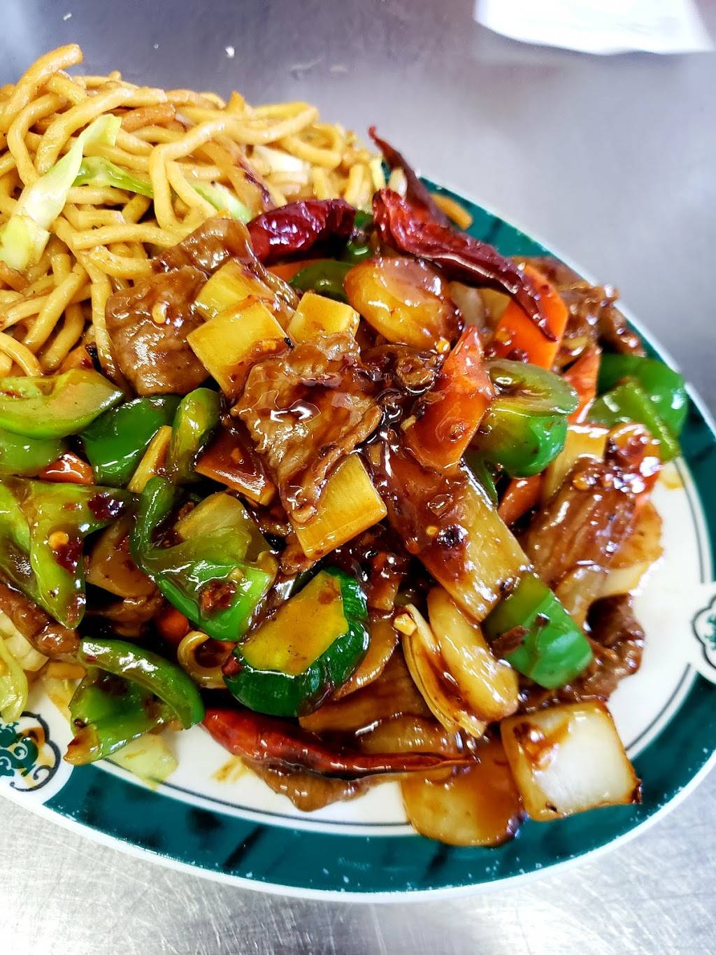 Cantonese Express Food | restaurant | 928 Park Row, Salinas, CA 93901, USA | 8314240742 OR +1 831-424-0742