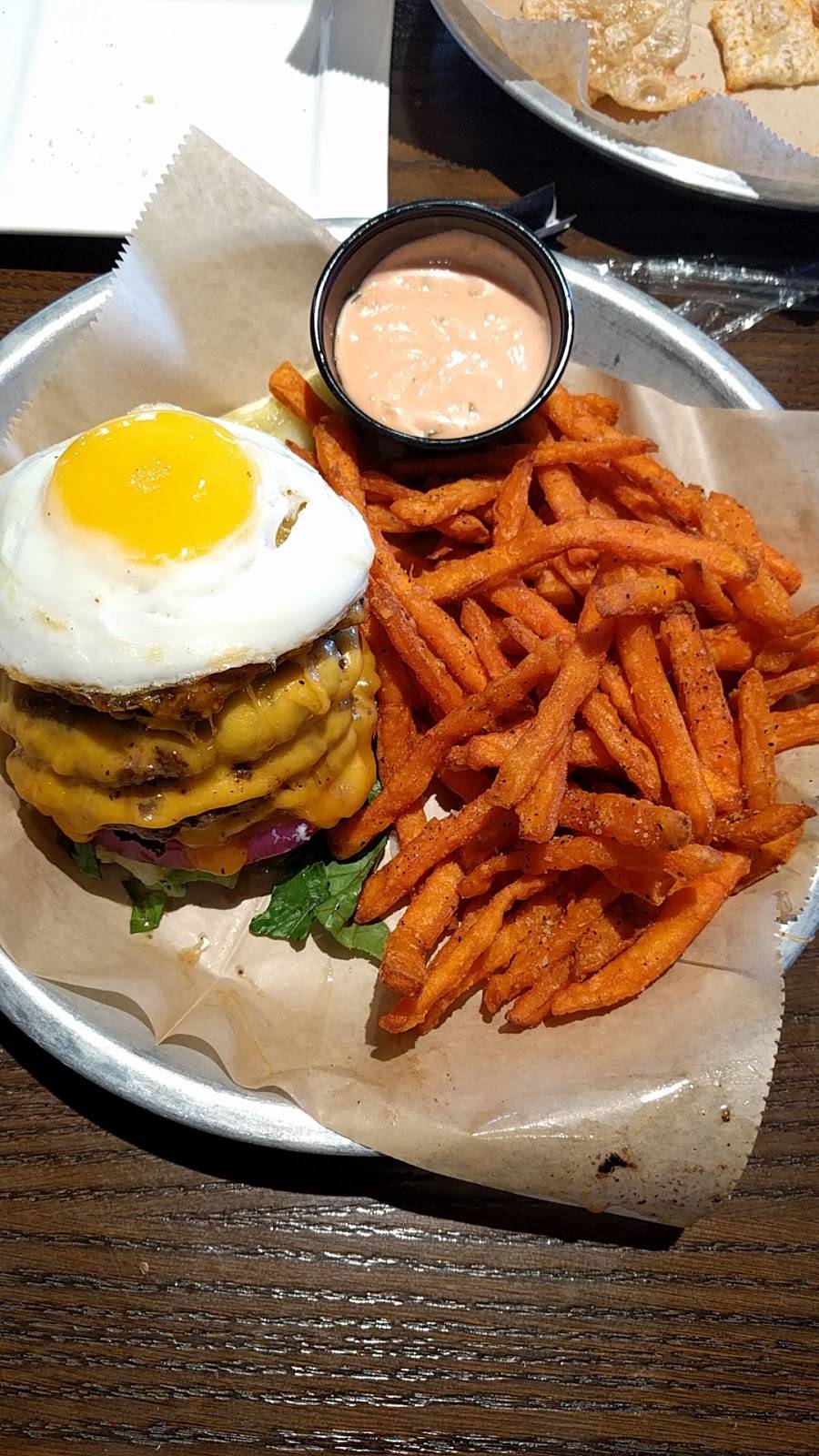 Taco Mac | restaurant | 875 N Main St Ste 306, Alpharetta, GA 30009, USA | 7703469119 OR +1 770-346-9119