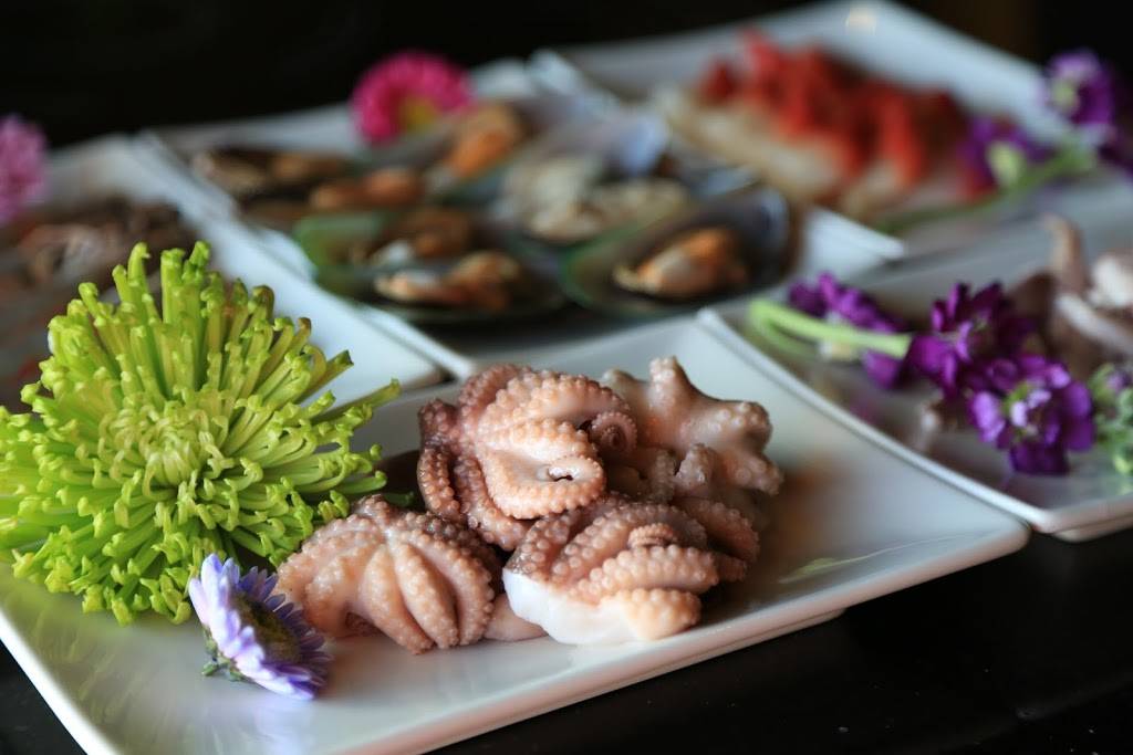 Sharonies Shabu & BBQ | restaurant | 111 W Spring Creek Pkwy #148, Plano, TX 75023, USA | 4696260688 OR +1 469-626-0688