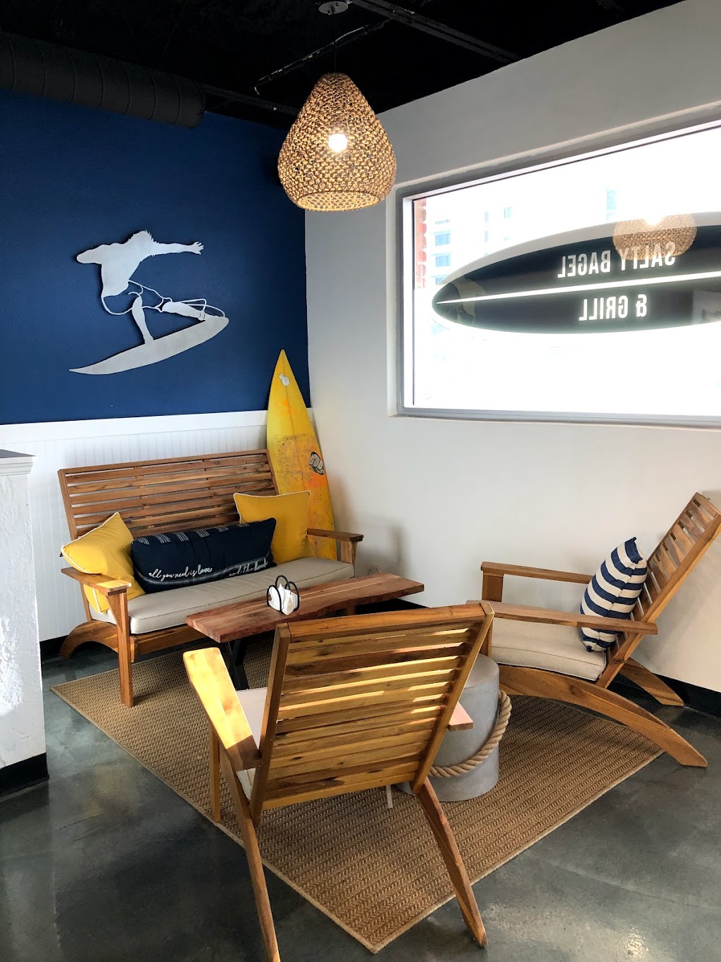 Salty Bagel and Grill | restaurant | 1124 Florida A1A, Satellite Beach, FL 32937, USA | 3216225733 OR +1 321-622-5733