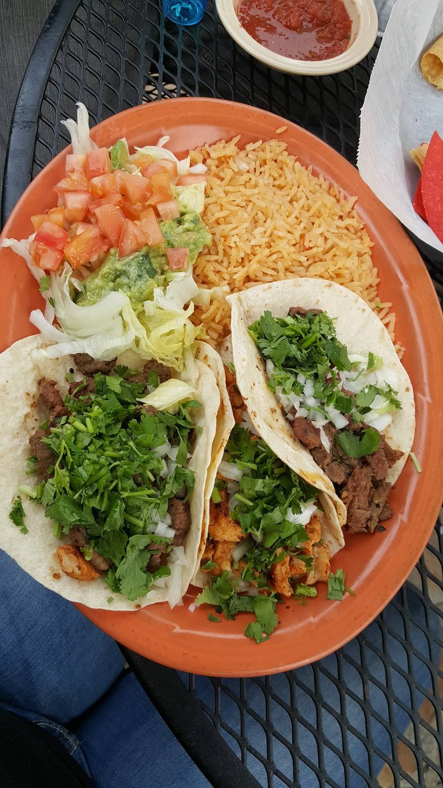 El Zarape | restaurant | 880 Atlanta St, Roswell, GA 30075, USA | 7709986553 OR +1 770-998-6553