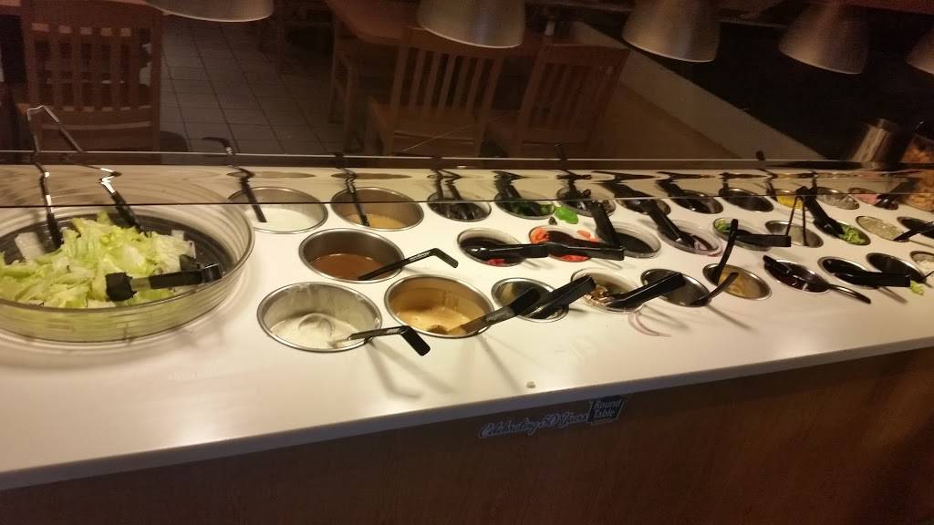 Round Table Pizza | meal delivery | 2129 Morrill Ave, San Jose, CA 95132, USA | 4082638900 OR +1 408-263-8900