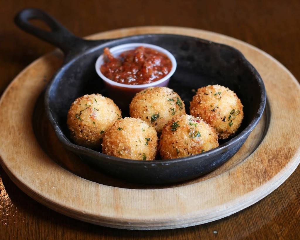 Jus Mac Montrose | restaurant | 106 Westheimer Rd, Houston, TX 77006, USA | 8322038340 OR +1 832-203-8340