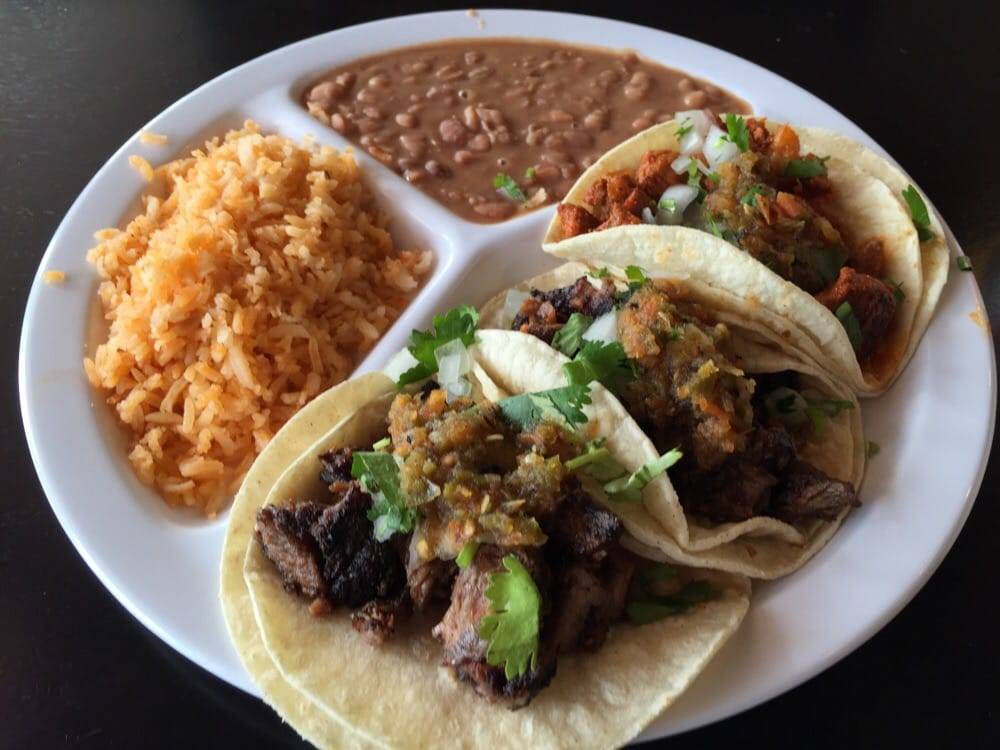 El Paisa | restaurant | 2008 N Interstate 35E, Carrollton, TX 75006, USA | 9722424300 OR +1 972-242-4300