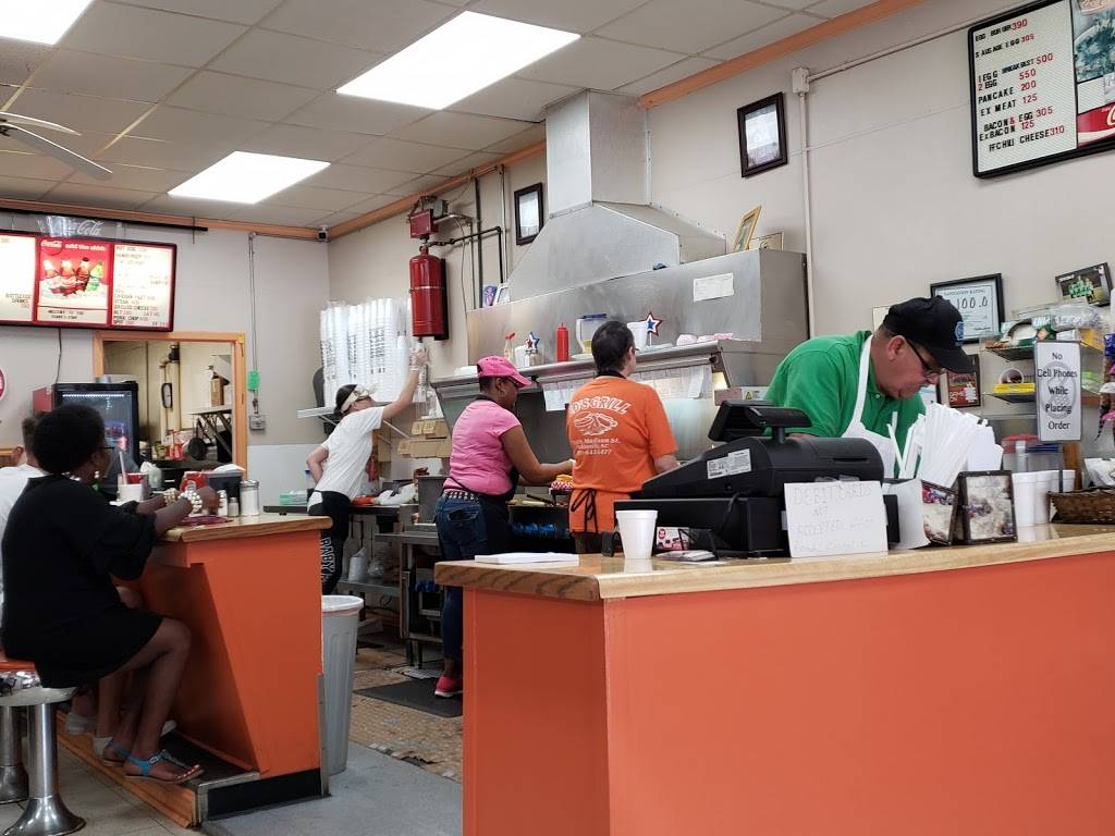 Eds Grill | restaurant | 724 S Madison St, Whiteville, NC 28472, USA | 9106425477 OR +1 910-642-5477