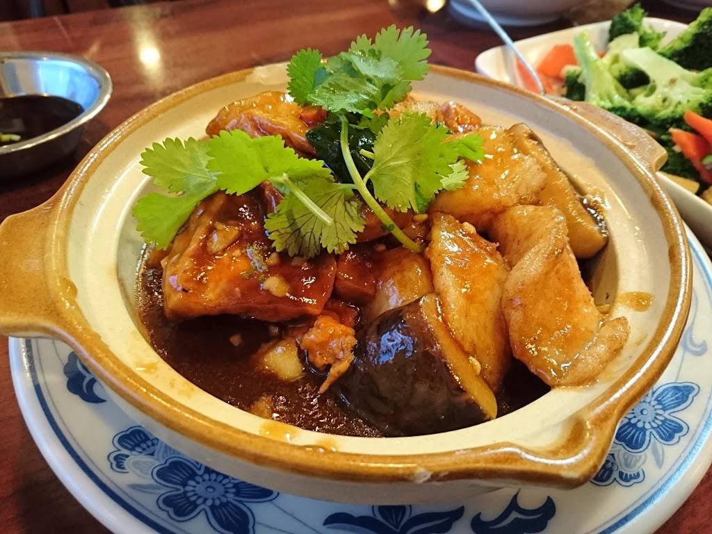 Chinese Delicacy | restaurant | 6411 SE 82nd Ave, Portland, OR 97266, USA | 5037752598 OR +1 503-775-2598