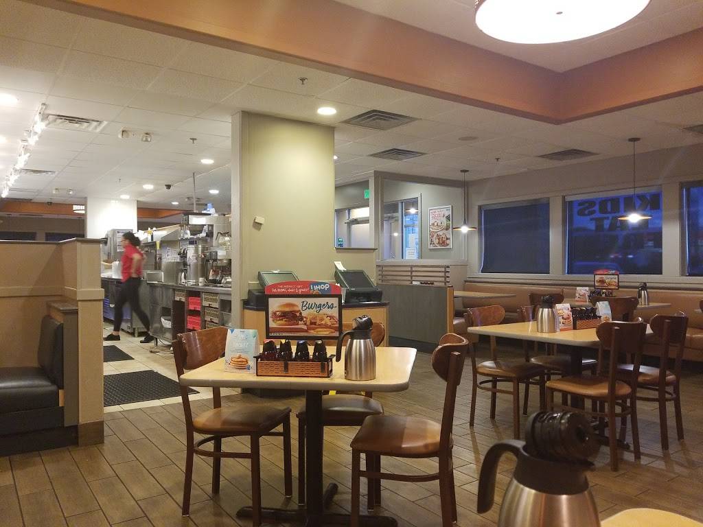 IHOP | bakery | 5325 S Westnedge Ave, Portage, MI 49002, USA | 2693826750 OR +1 269-382-6750