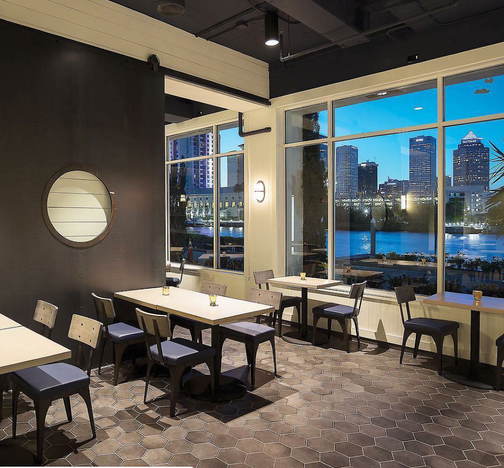 Watervue Grille- Downtown Tampa- Harbour Island | restaurant | 700 Harbour Post Dr, Tampa, FL 33602, USA | 8136427980 OR +1 813-642-7980