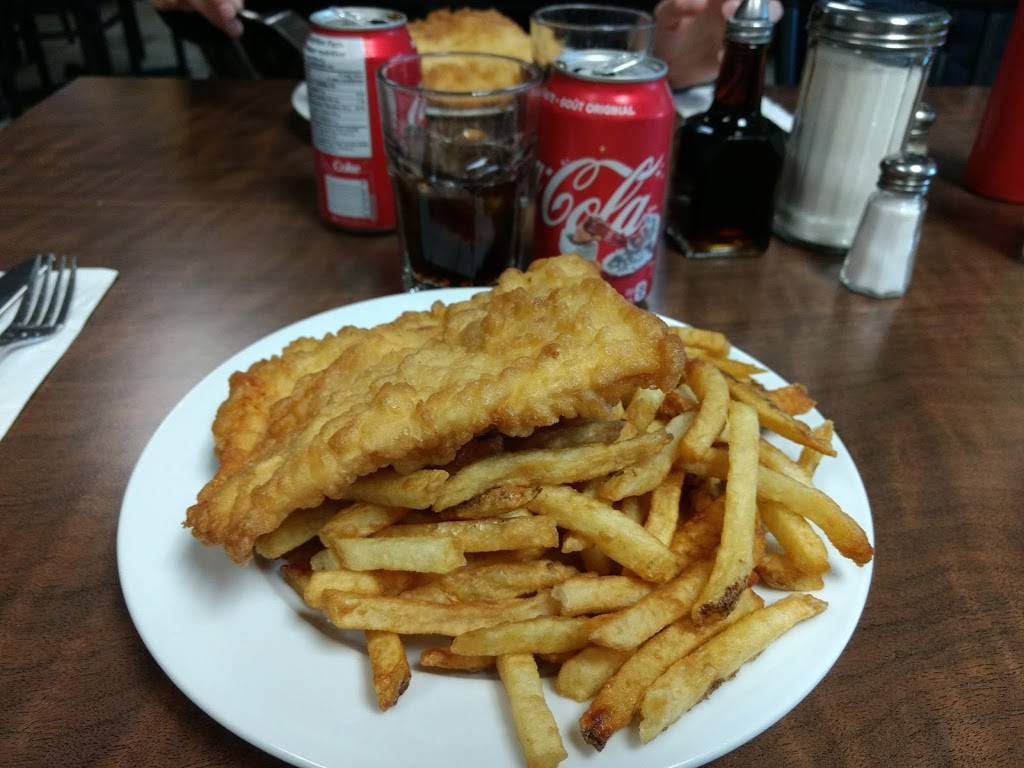 Mr. Chips | restaurant | 721 Lennox and Addington County Rd 41, Napanee, ON K7R 3L2, Canada | 6133542000 OR +1 613-354-2000