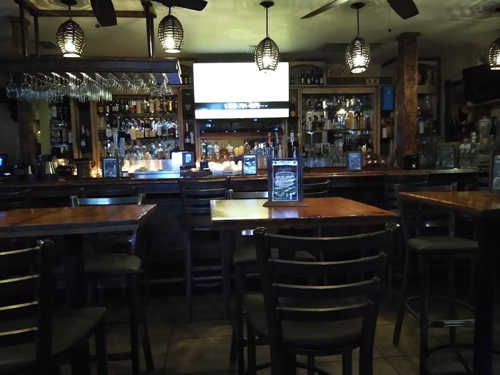 Agave Mexican Grill | restaurant | 250 Oak St, Bakersfield, CA 93304, USA | 6613224283 OR +1 661-322-4283