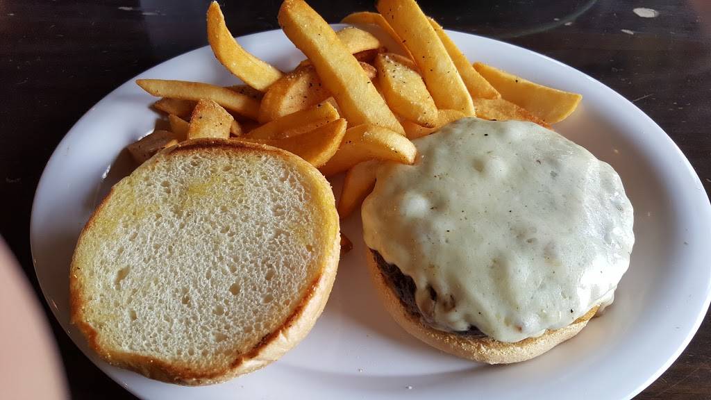 Donovans Irish Pub | restaurant | 7440 US-1, St. Augustine, FL 32095, USA | 9048290000 OR +1 904-829-0000