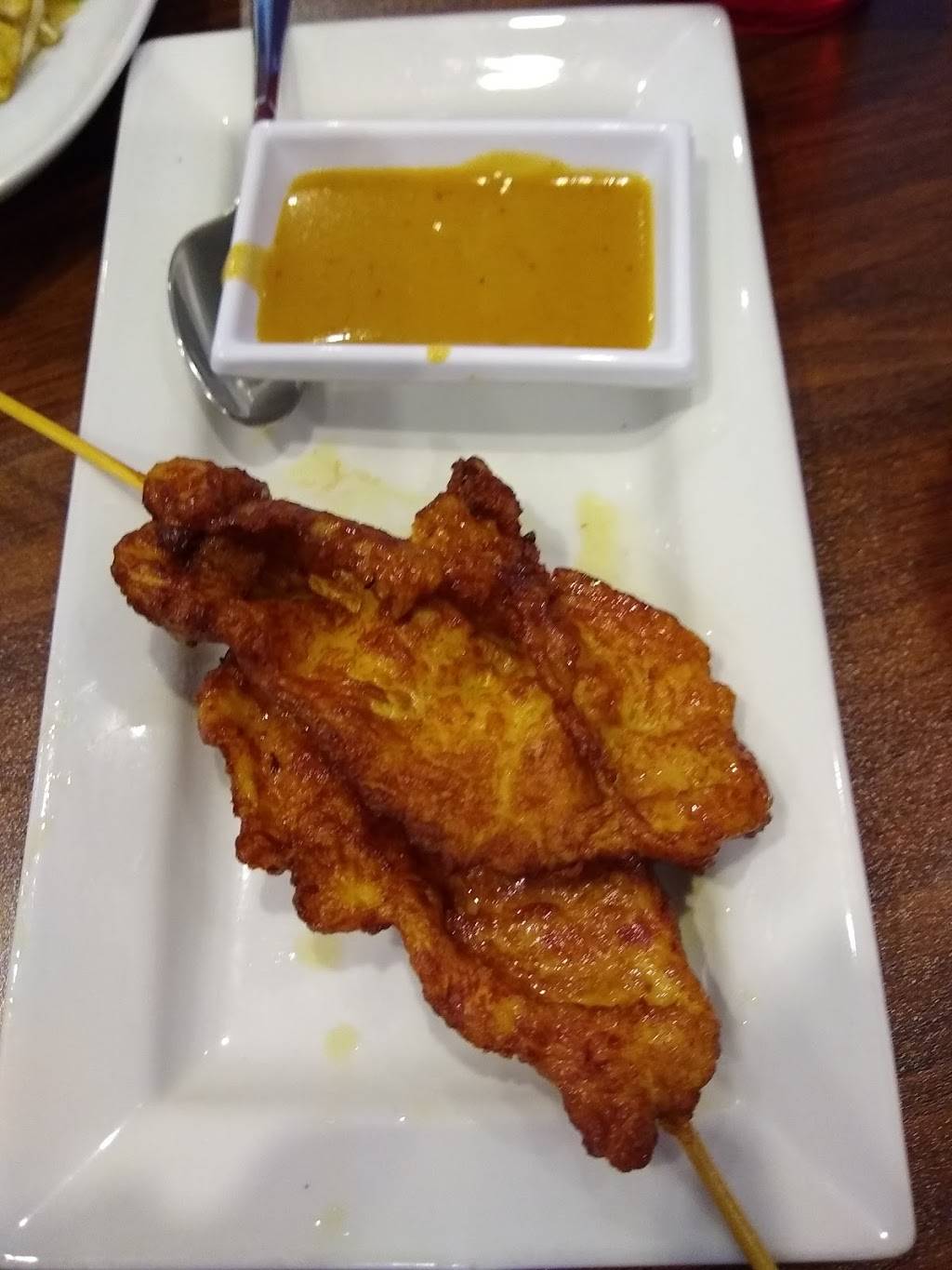 Nuans Thai Kitchen | restaurant | 2350 E Fort Union Blvd, Cottonwood Heights, UT 84121, USA | 8017332622 OR +1 801-733-2622