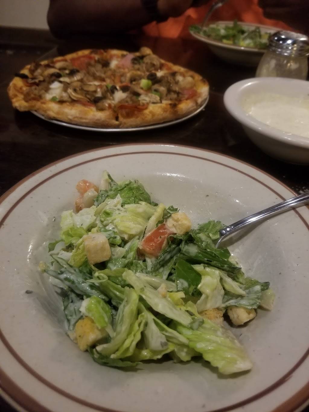 Italian Garden Grill | restaurant | 3 Circle Way St, Lake Jackson, TX 77566, USA | 9792928090 OR +1 979-292-8090